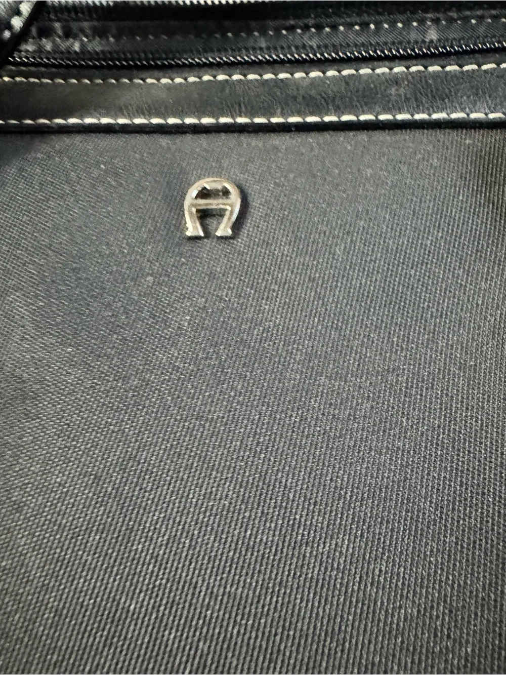Vintage NWOT Etienne Aigner Black Shoulder Bag with Contrast Stitching NWOT